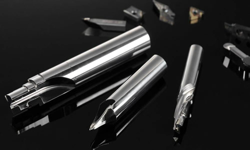 切削刀具多弧離子鍍膜的應(yīng)用研究